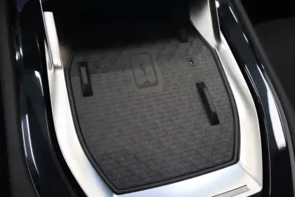 Photo 69 Renault Espace  E-Tech full hybrid 200 GSR2