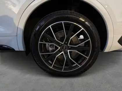 Photo 100 Audi Q5  Sportback 55 TFSIe 367 S tronic 7 Quattro