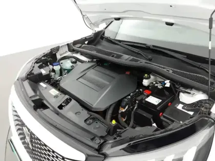 Photo 14 Peugeot 2008  Electrique 136 ch