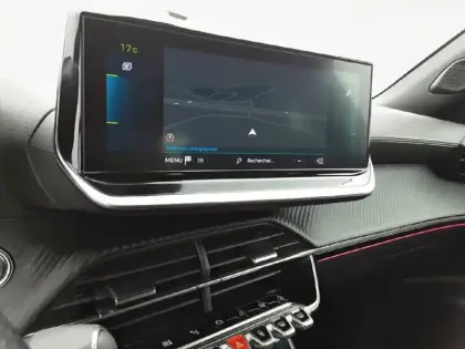 Photo 20 Peugeot 2008  Electrique 136 ch