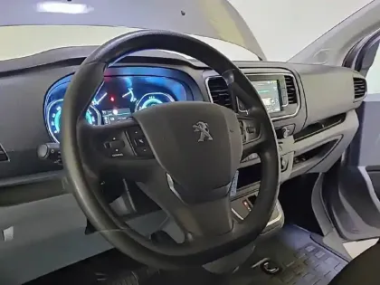 Photo 27 Peugeot Expert  FGN TOLE STANDARD ELECTRIQUE 75KWH 136