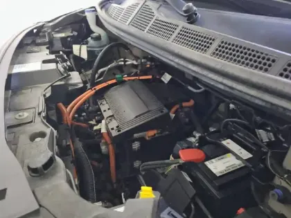 Photo 34 Peugeot Expert  FGN TOLE STANDARD ELECTRIQUE 75KWH 136