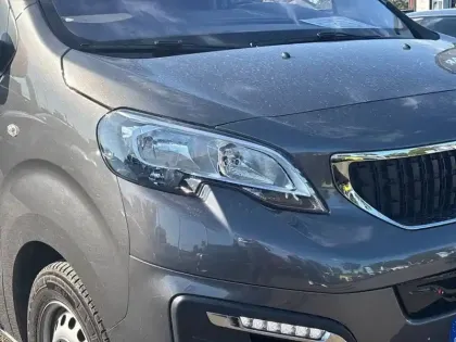 Photo 15 Peugeot Expert  FGN TOLE STANDARD ELECTRIQUE 75KWH 136