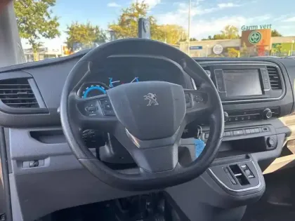 Photo 8 Peugeot Expert  FGN TOLE STANDARD ELECTRIQUE 75KWH 136