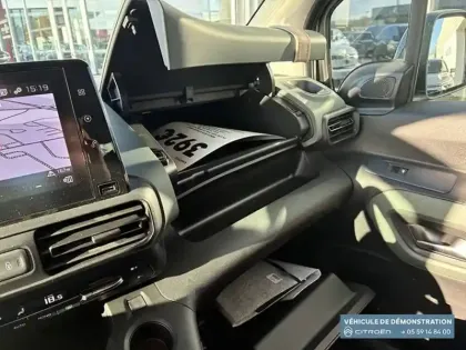 Photo 19 Citroën Berlingo e- Taille M 136 ch 100 kWh Automatique