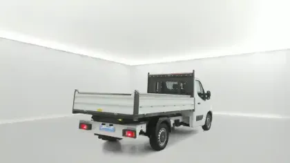 Photo 27 Renault Master  BENNE TRACTION 3T5 L2 DCI 135