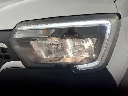 Photo 42 Renault Master  BENNE TRACTION 3T5 L2 DCI 135