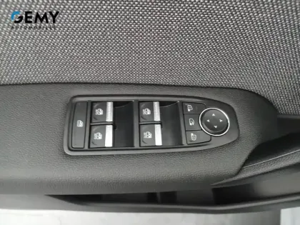 Photo 46 Renault Captur  TCe 90 ch