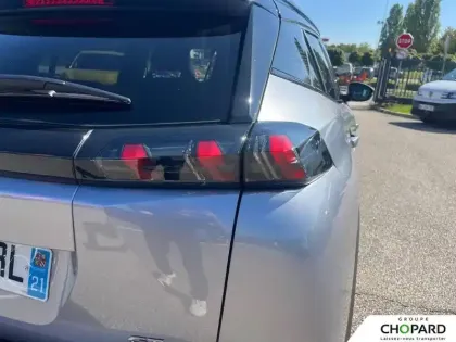 Photo 23 Peugeot 2008  PureTech 130 S&S EAT8