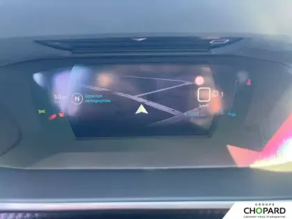 Photo 16 Peugeot 2008  PureTech 130 S&S EAT8