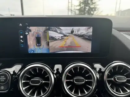 Photo 15 Mercedes GLA  200 d 8G-DCT