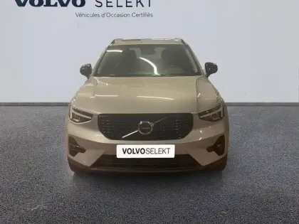Photo 1 Volvo Xc40  B3 163 ch DCT7