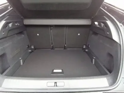 Photo 8 Peugeot 3008  Hybrid 136 e-DCS6