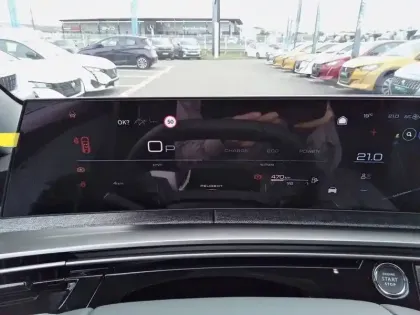 Photo 18 Peugeot 3008  Hybrid 136 e-DCS6