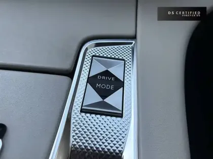 Photo 19 DS Ds 7  Hybride Rechargeable E-Tense 300 EAT8 4x4