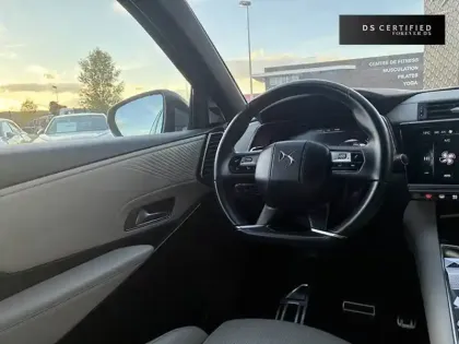 Photo 13 DS Ds 7  Hybride Rechargeable E-Tense 300 EAT8 4x4