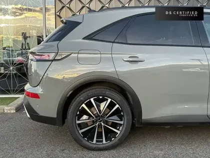 Photo 24 DS Ds 7  Hybride Rechargeable E-Tense 300 EAT8 4x4