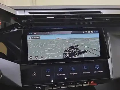 Photo 48 Peugeot 308  PureTech 130ch S&S BVM6