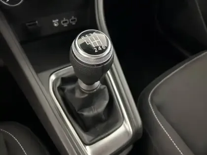 Photo 12 Renault Captur  TCe 100 GPL - 21