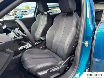 Photo 36 Peugeot 2008  Hybrid 145 e-DCS6