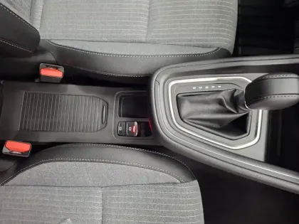 Photo 31 Renault Clio  E-Tech full hybrid 145 ch GSR2