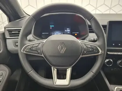 Photo 36 Renault Clio  E-Tech full hybrid 145 ch GSR2