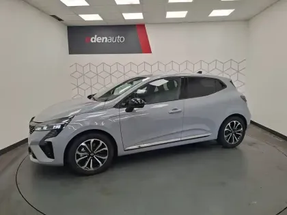 Photo 7 Renault Clio  E-Tech full hybrid 145 ch GSR2