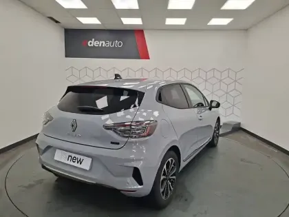 Photo 18 Renault Clio  E-Tech full hybrid 145 ch GSR2