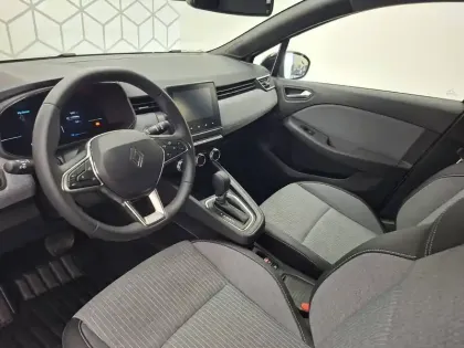 Photo 37 Renault Clio  E-Tech full hybrid 145 ch GSR2