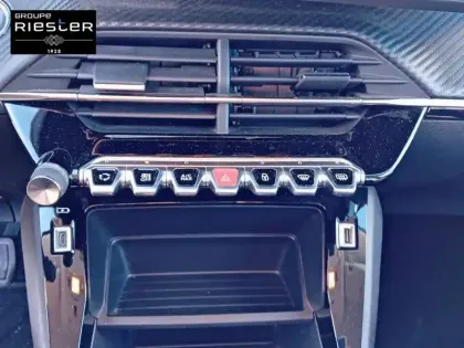 Photo 18 Peugeot 208  Electrique 50 kWh 136ch