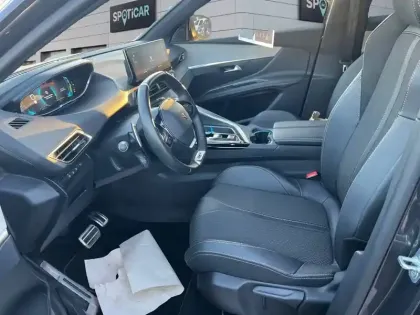 Photo 8 Peugeot 3008  Hybrid 225 e-EAT8