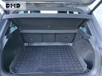 Photo 11 Volkswagen Tiguan  2.0 TDI 150ch R-Line 4Motion DSG7