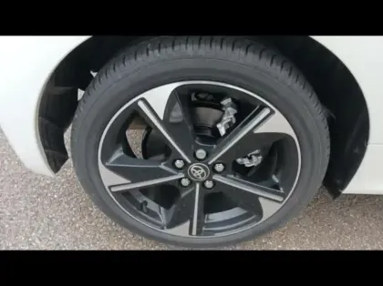 Photo 12 Toyota Yaris  130h Collection 5p MY25