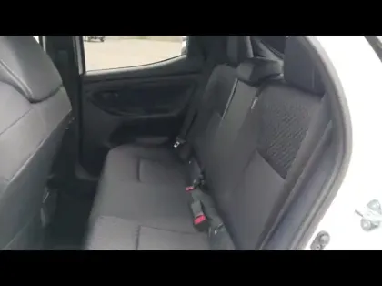 Photo 10 Toyota Yaris  130h Collection 5p MY25