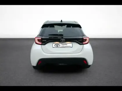 Photo 4 Toyota Yaris  130h Collection 5p MY25