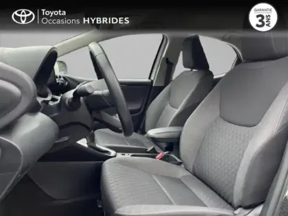 Photo 10 Toyota Yaris  116h Dynamic 5p MY22