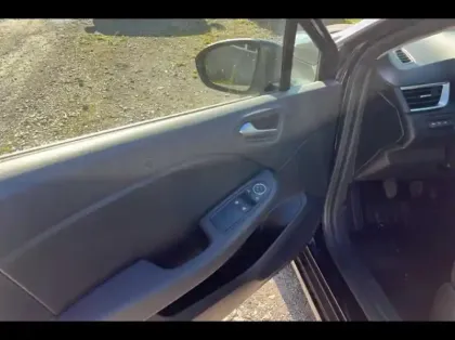 Photo 10 Renault Clio  1.0 TCe 90ch Equilibre