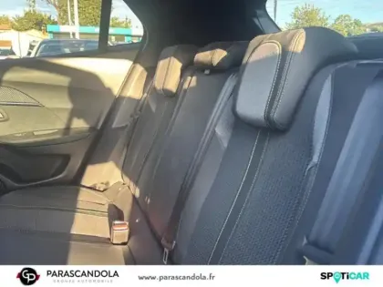 Photo 9 Peugeot 2008  e- 136ch GT Pack