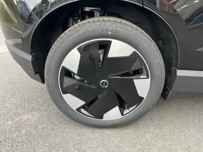 Photo 10 Volvo Ex30 Gén. I Ph1 Plus 5