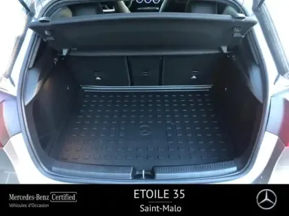 Photo 11 Mercedes Classe A  180 136ch AMG Line 7G-DCT