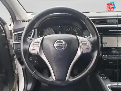 Photo 11 Nissan Qashqai  1.2L DIG-T 115ch Connect Edition Euro6