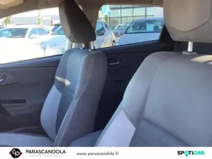 Photo 8 Toyota Auris  1.2 Turbo 116ch Design