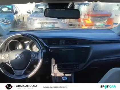 Photo 7 Toyota Auris  1.2 Turbo 116ch Design