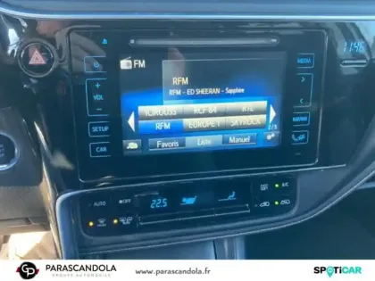 Photo 14 Toyota Auris  1.2 Turbo 116ch Design