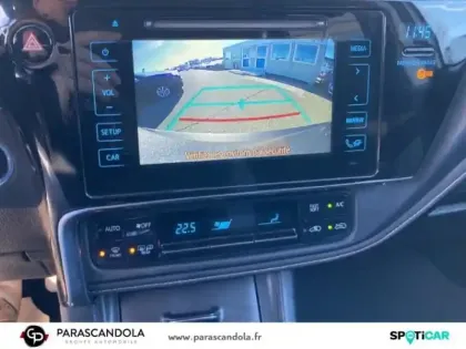 Photo 13 Toyota Auris  1.2 Turbo 116ch Design