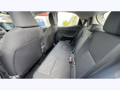 Photo 10 Toyota Yaris Hybride 116h Dynamic Business