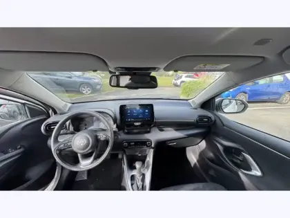 Photo 13 Toyota Yaris Hybride 116h Dynamic Business