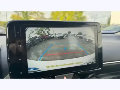 Photo 17 Toyota Yaris Hybride 116h Dynamic Business