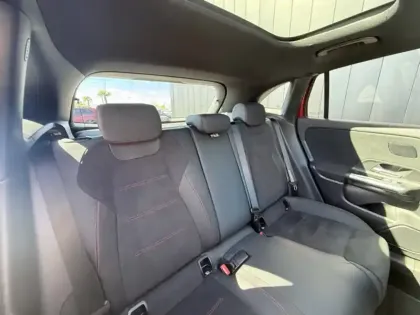 Photo 36 Mercedes GLA Gén. II (H247) Ph2 AMG Line 5