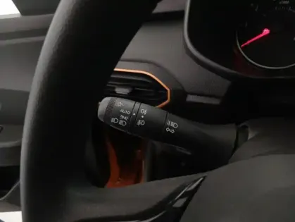 Photo 15 Dacia Sandero ECO-G 100 Stepway Essentiel